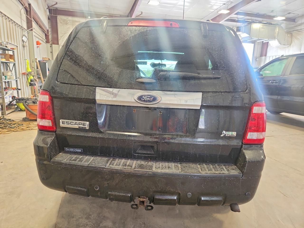 2011 FORD ESCAPE LIMITED photo 11