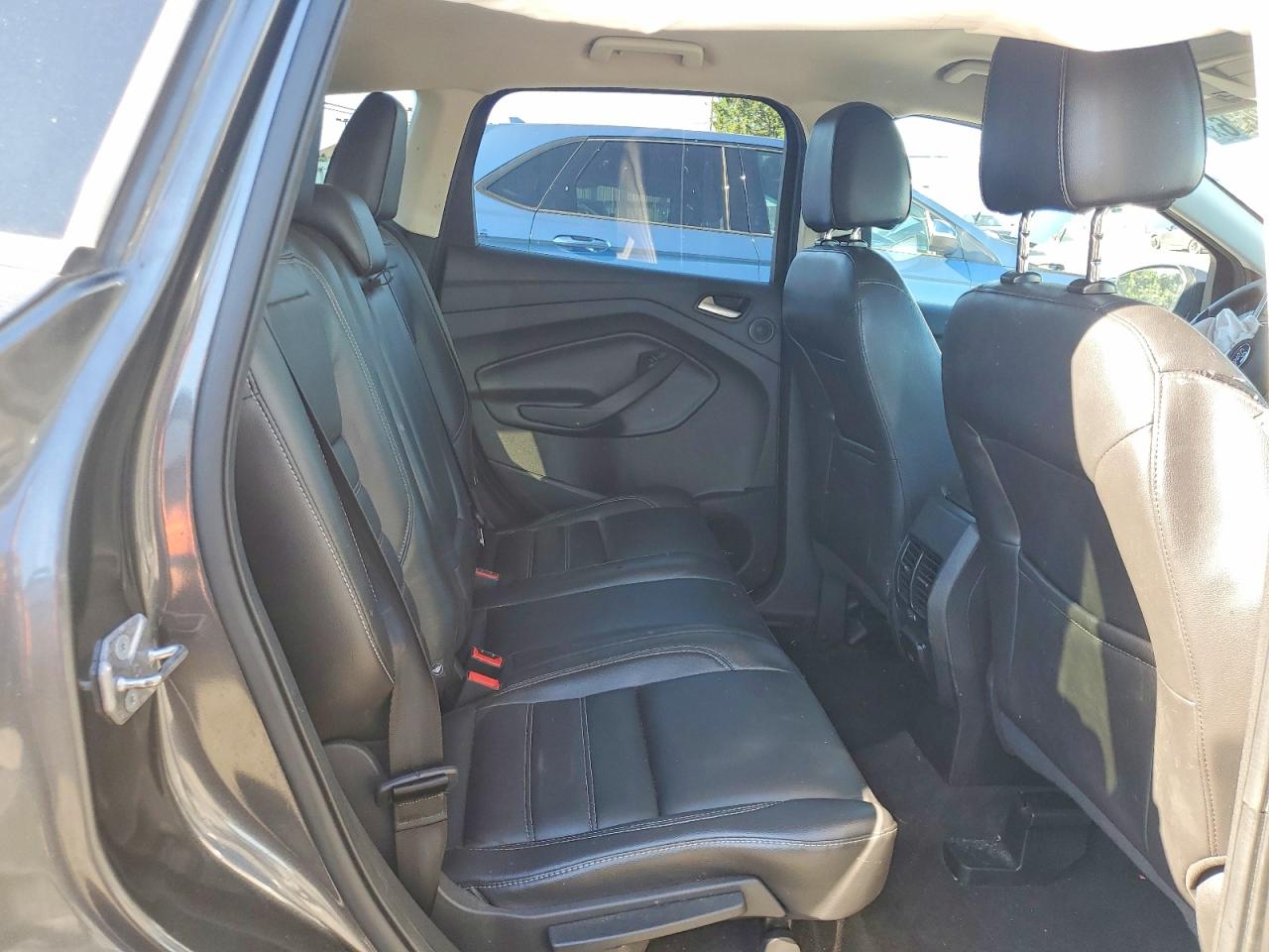 2017 FORD ESCAPE TITANIUM photo 11