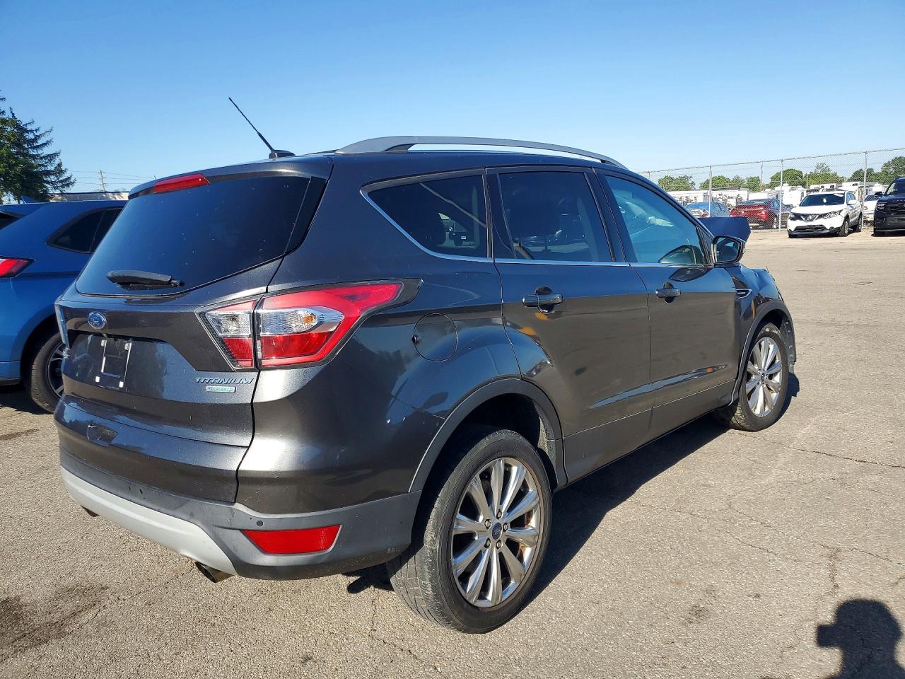 2017 FORD ESCAPE TITANIUM photo 3