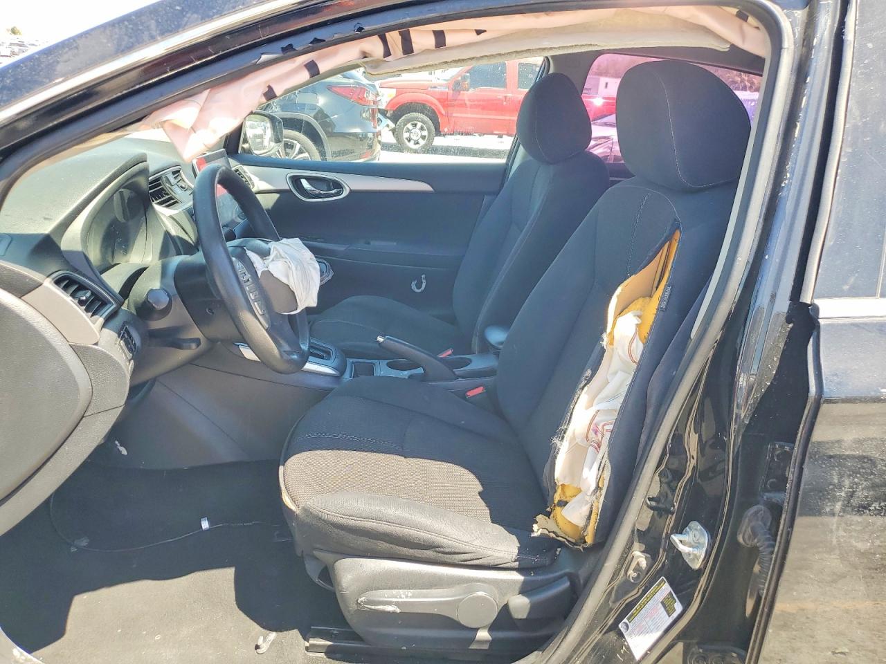 2015 NISSAN SENTRA S photo 19
