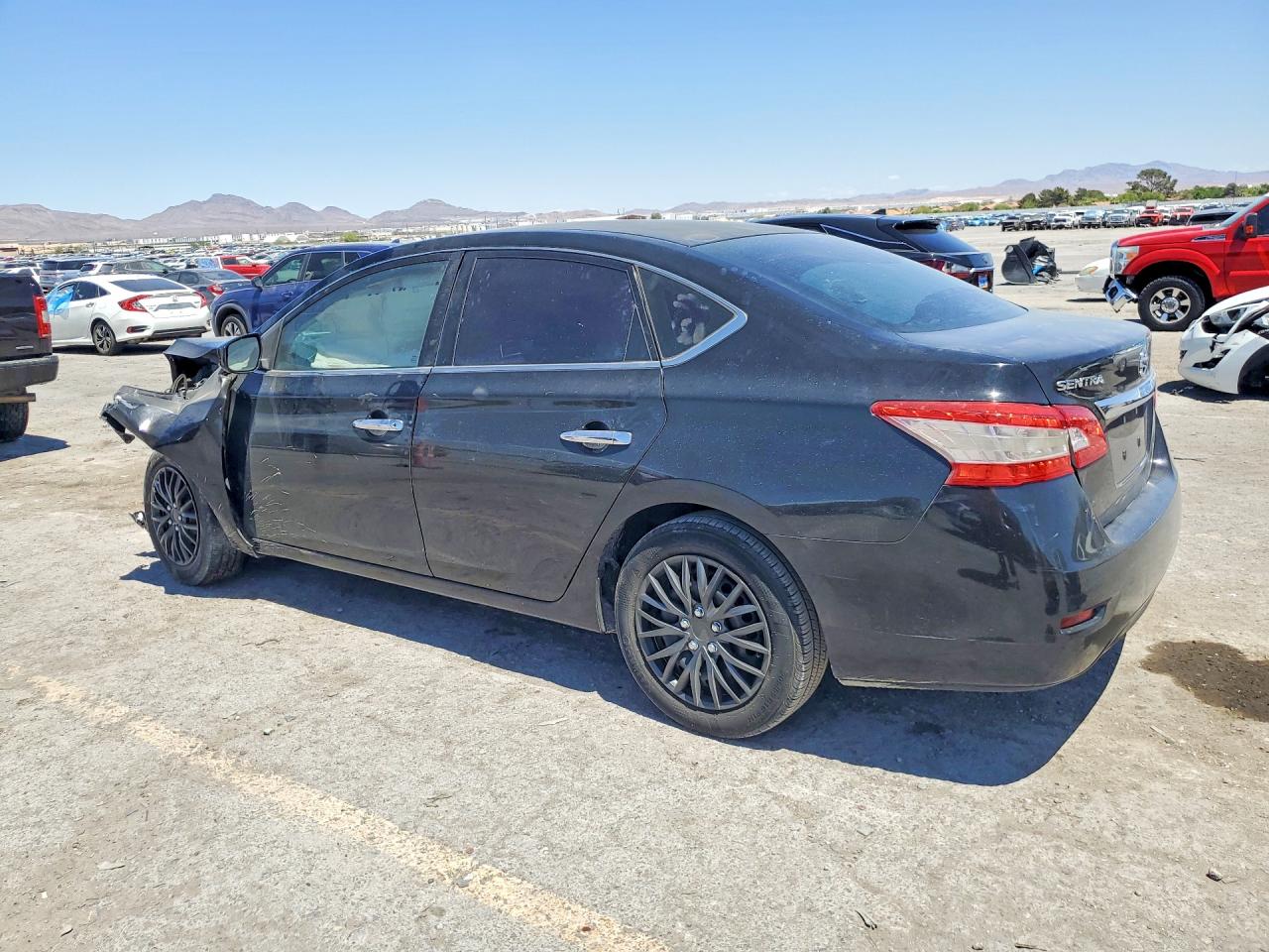 2015 NISSAN SENTRA S photo 4