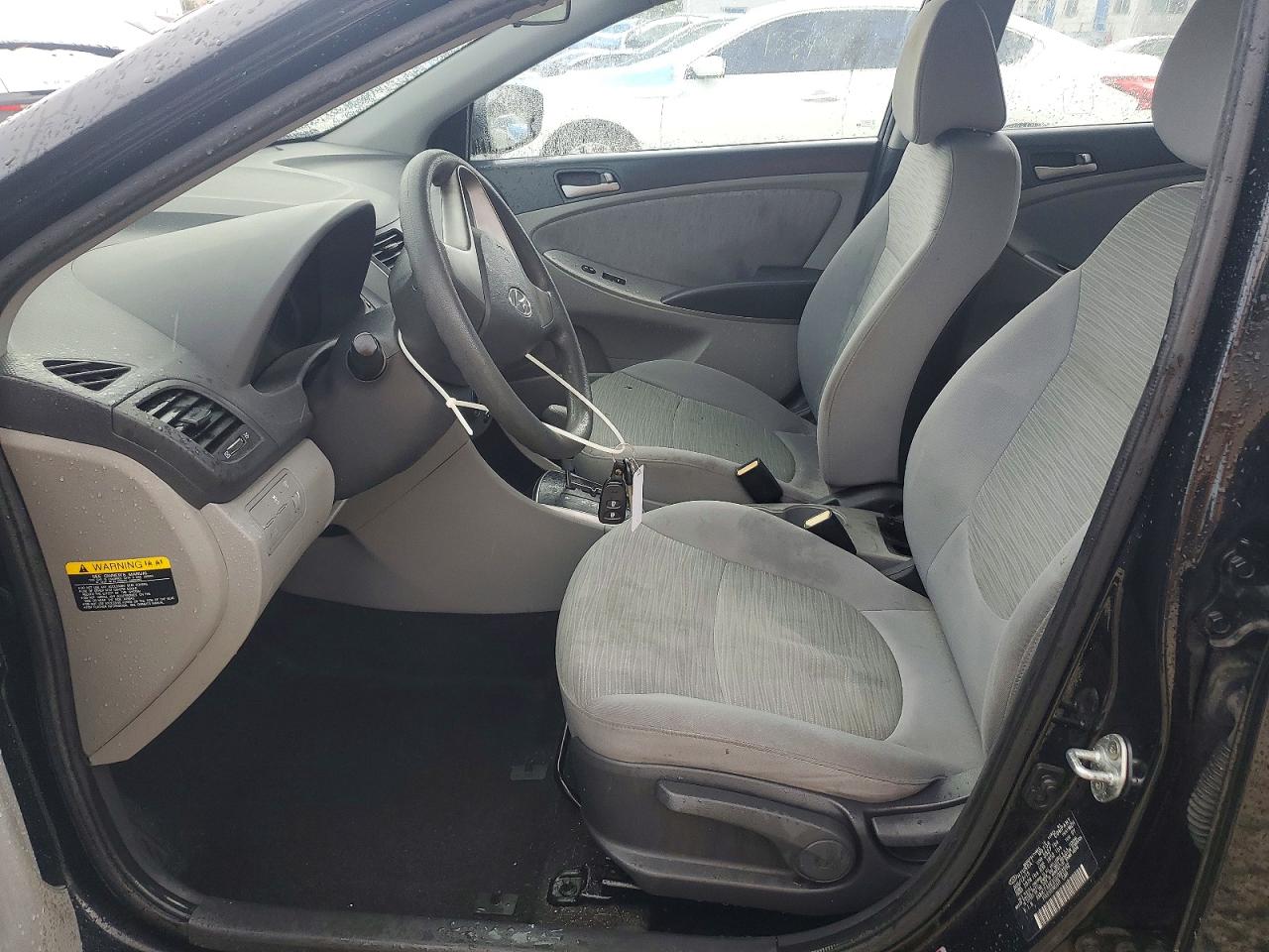 2016 HYUNDAI ACCENT SE photo 7