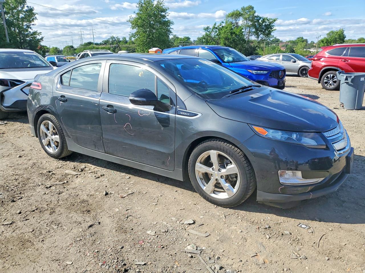 2015 CHEVROLET VOLT photo 10