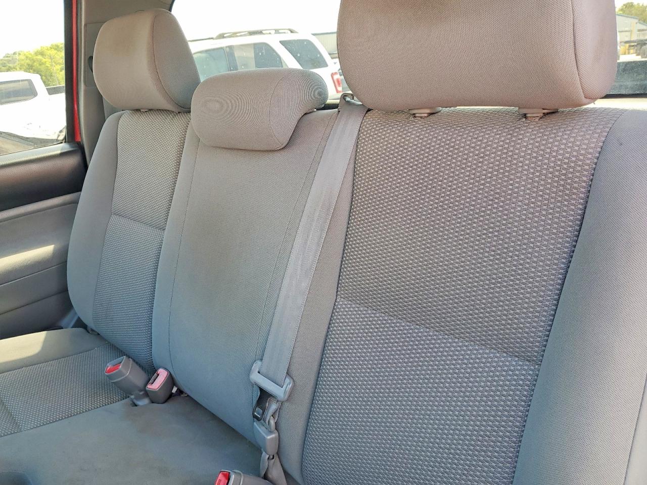 2007 TOYOTA TACOMA BASE photo 28