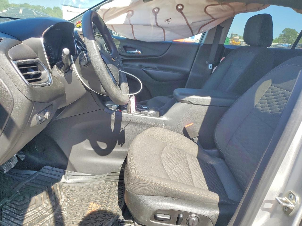 2021 CHEVROLET EQUINOX LT photo 13