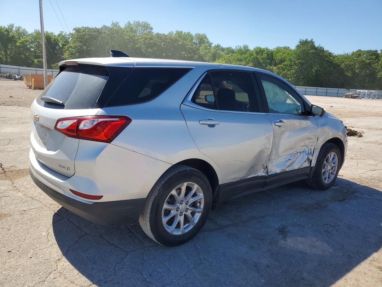 2021 CHEVROLET EQUINOX LT photo 5