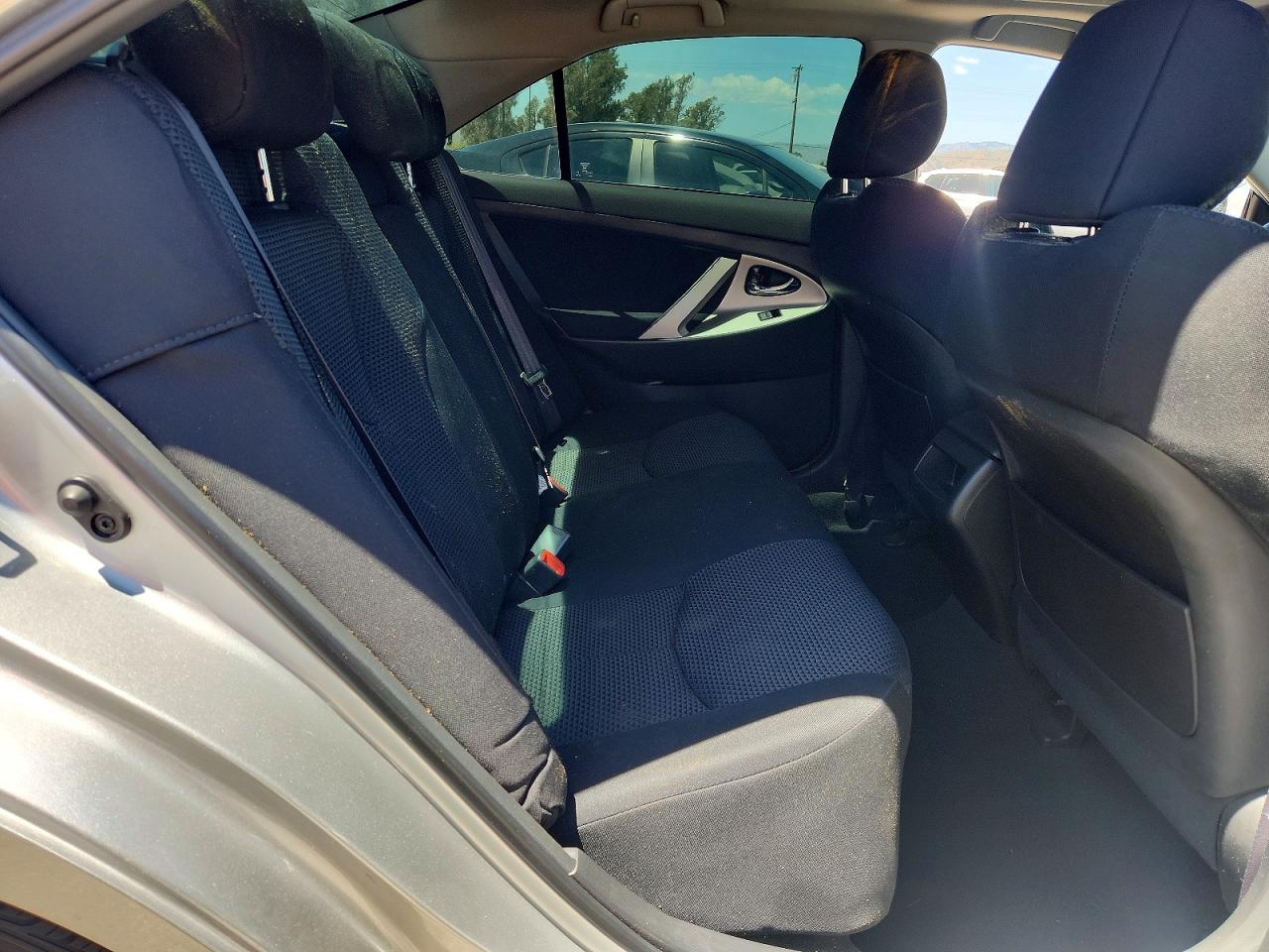 2007 TOYOTA CAMRY SE photo 19
