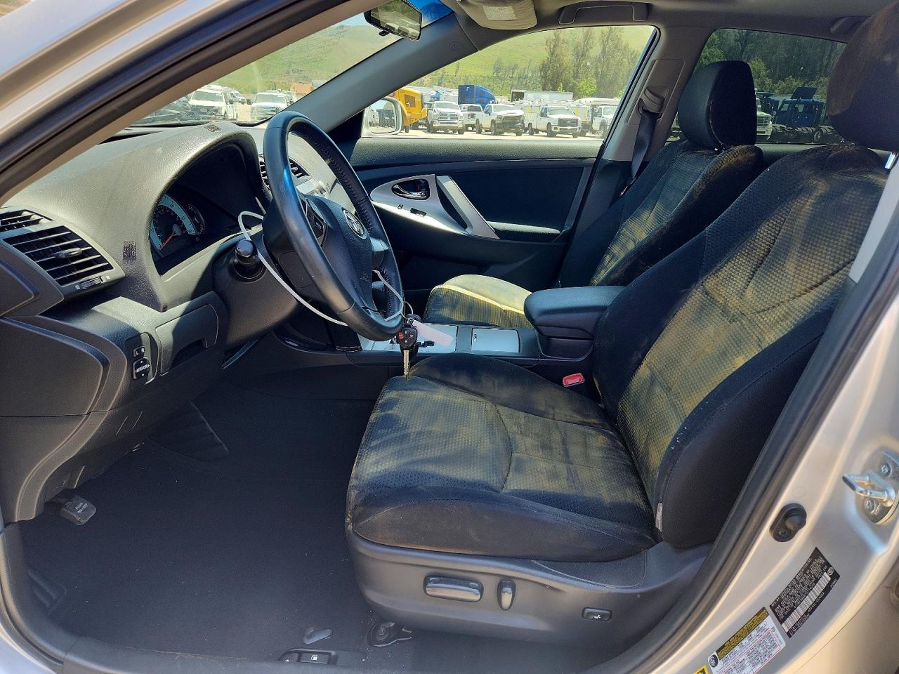 2007 TOYOTA CAMRY SE photo 13