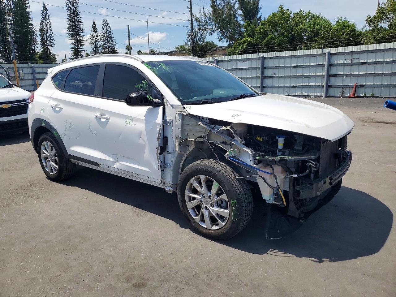 2019 HYUNDAI TUCSON VALUE photo 10