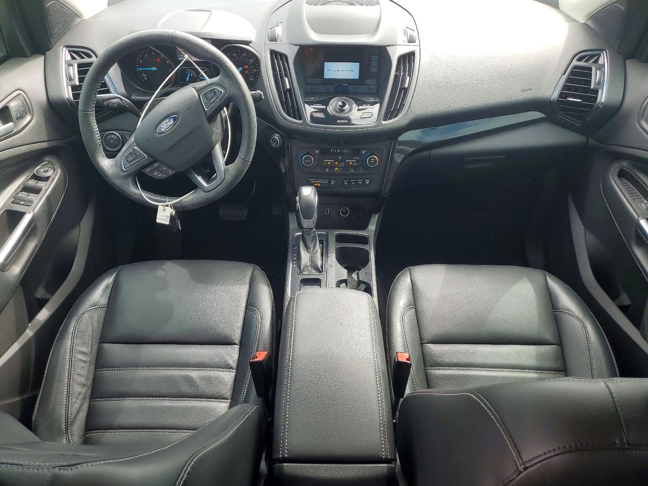 2019 FORD ESCAPE TITANIUM photo 15