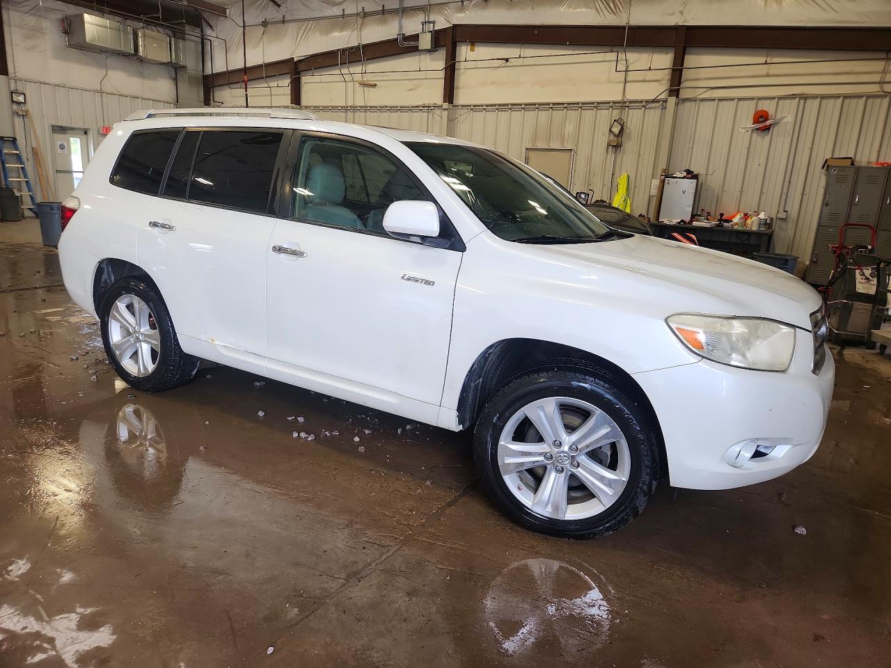2010 TOYOTA HIGHLANDER LIMITED photo 10