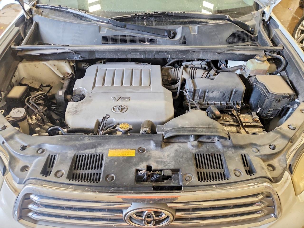 2010 TOYOTA HIGHLANDER LIMITED photo 34
