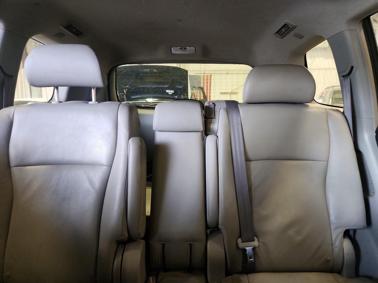 2010 TOYOTA HIGHLANDER LIMITED photo 28