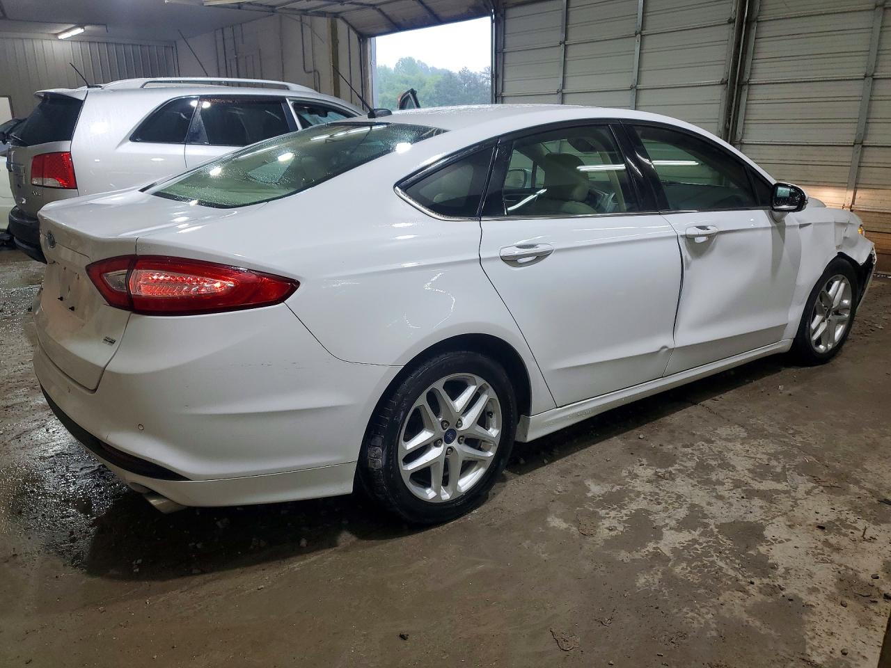 2016 FORD FUSION SE photo 7