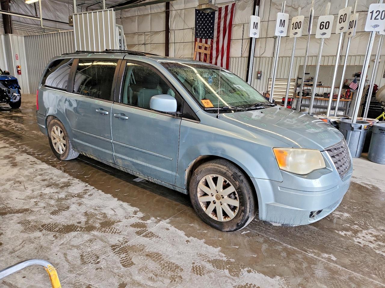 2008 CHRYSLER TOWN & COUNTRY TOURING photo 7