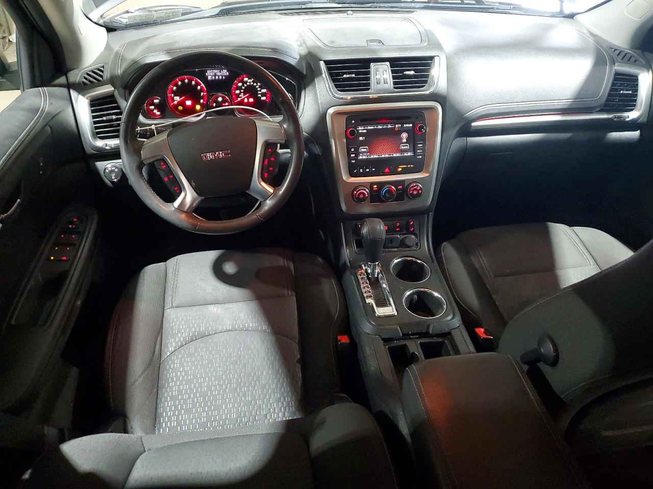 2015 GMC ACADIA SLE photo 15
