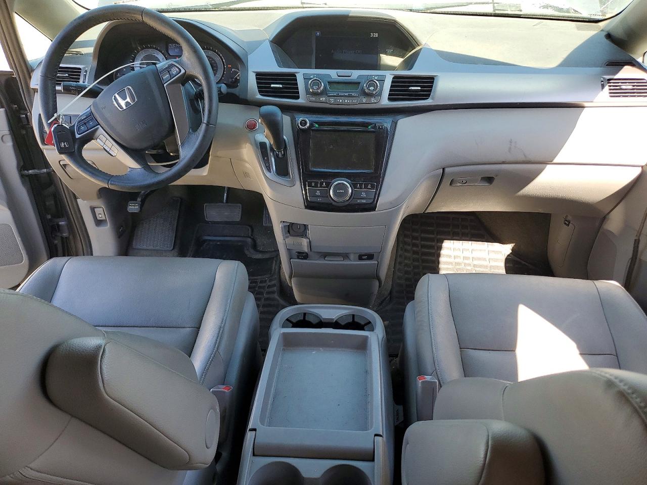 2016 HONDA ODYSSEY EXL photo 15