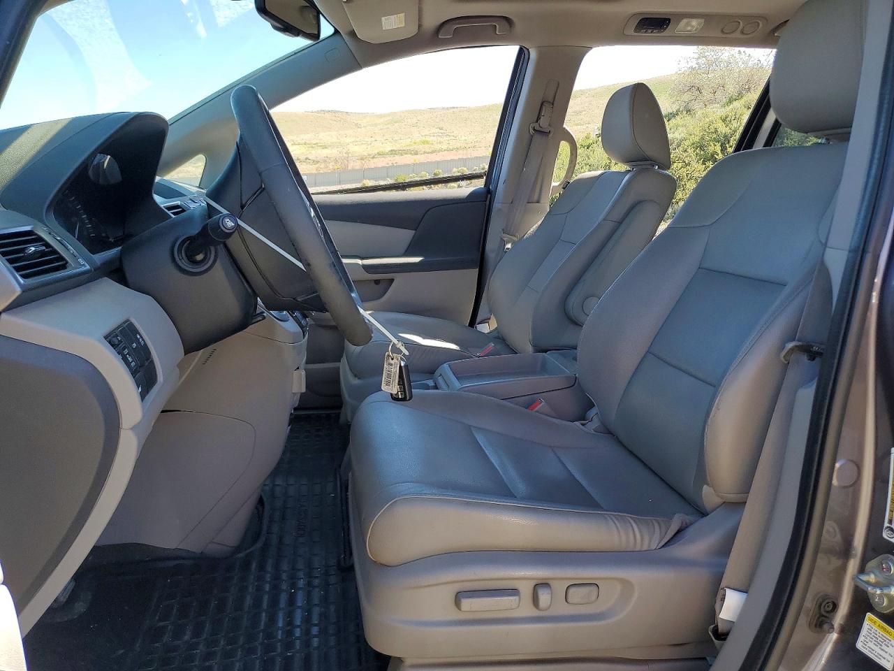 2016 HONDA ODYSSEY EXL photo 13