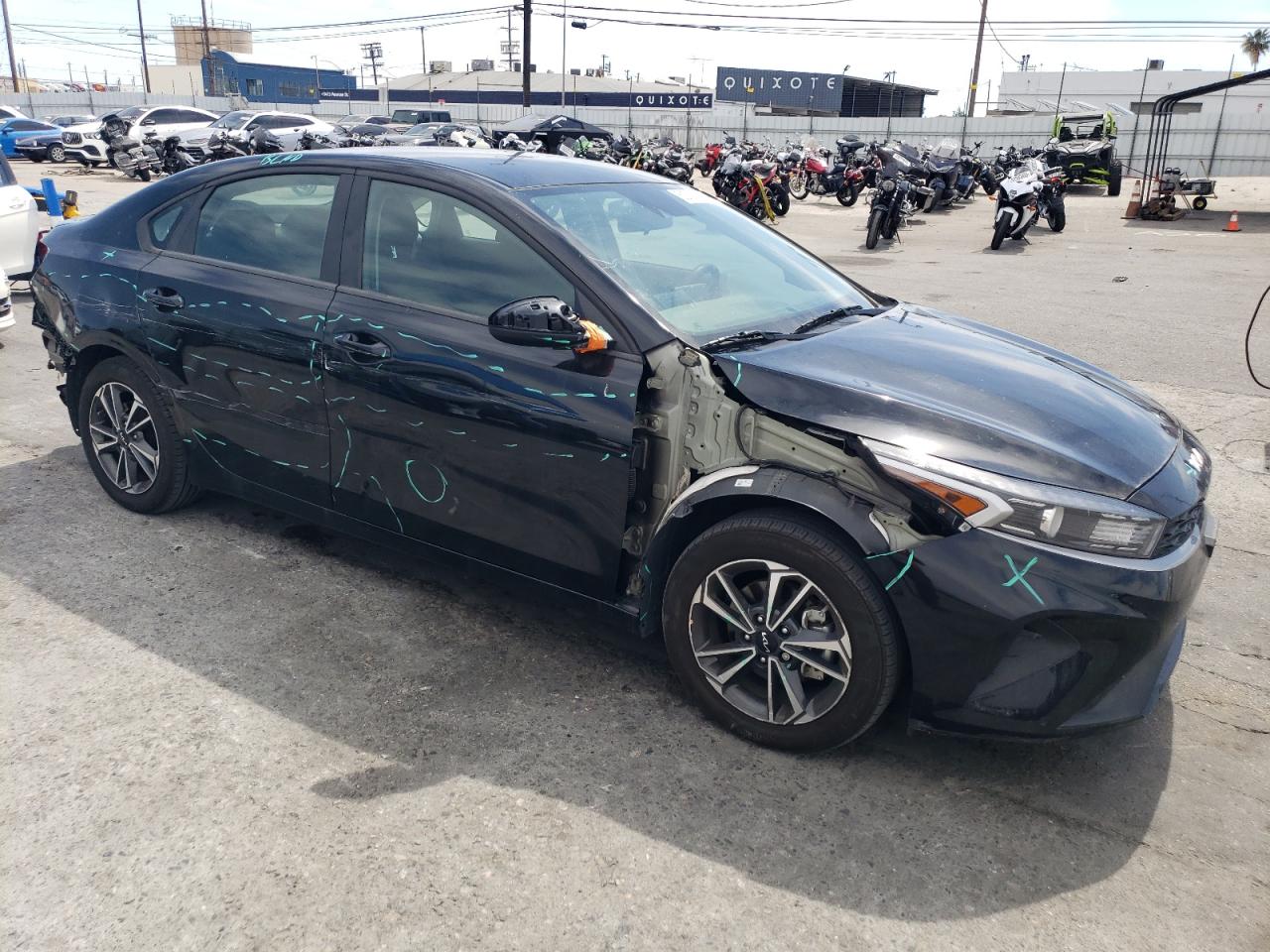 2024 KIA FORTE LX photo 4