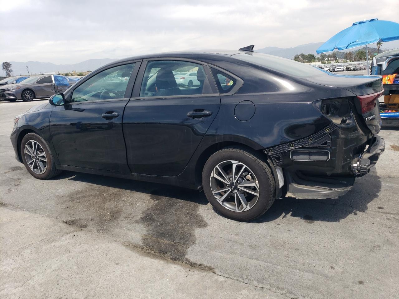 2024 KIA FORTE LX photo 2