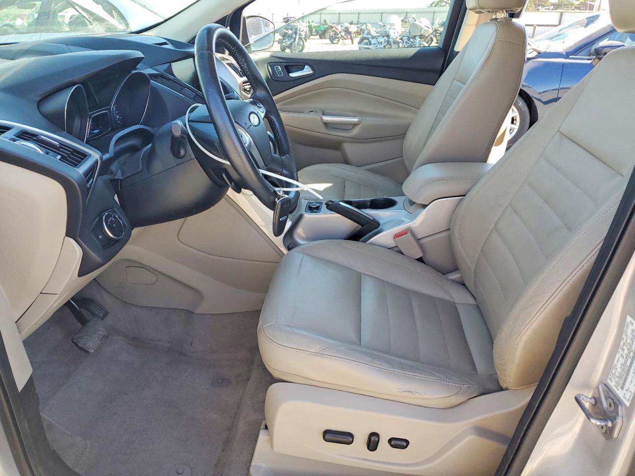 2013 FORD ESCAPE photo 13
