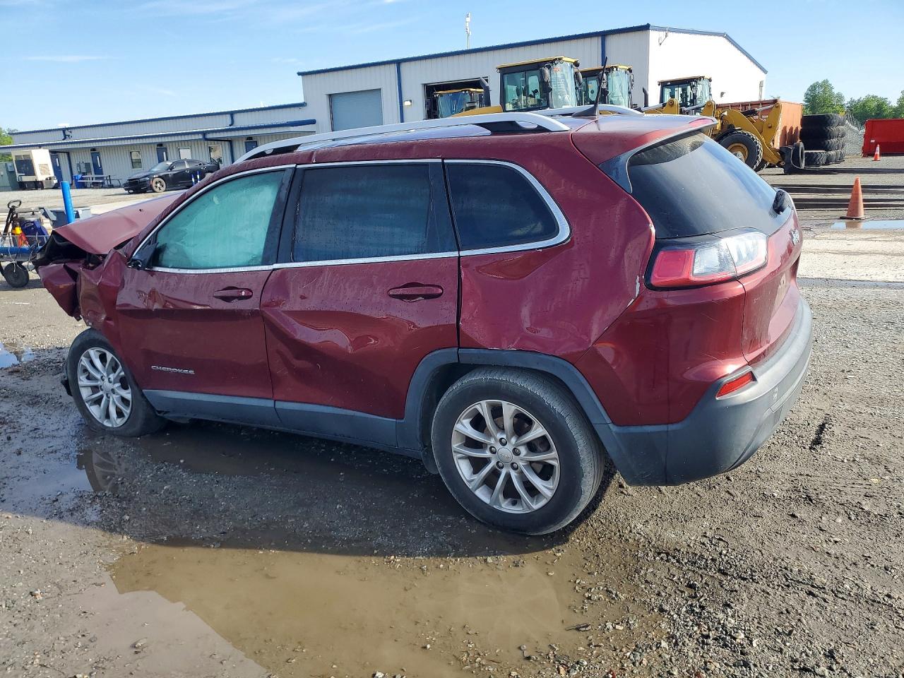 2019 JEEP CHEROKEE LATITUDE photo 2