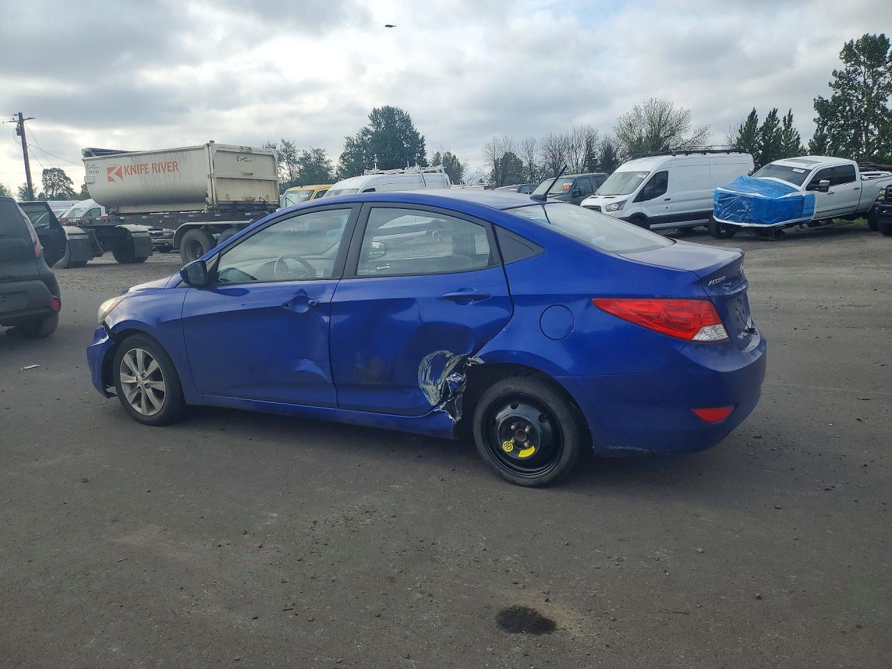 2012 HYUNDAI ACCENT GLS photo 4