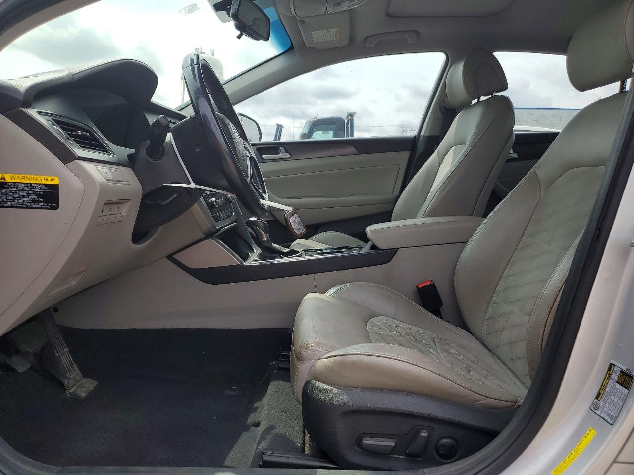 2016 HYUNDAI SONATA SPORT photo 13