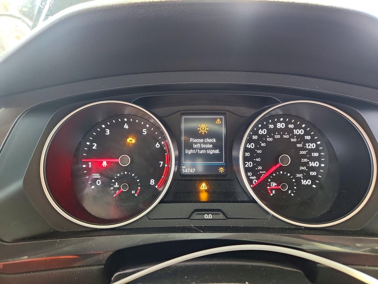 2020 VOLKSWAGEN TIGUAN SE photo 17