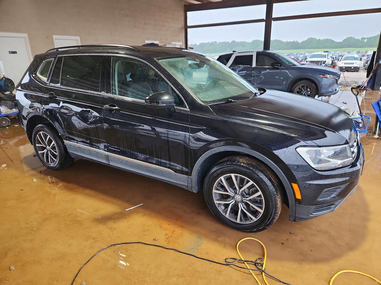 2020 VOLKSWAGEN TIGUAN SE photo 7
