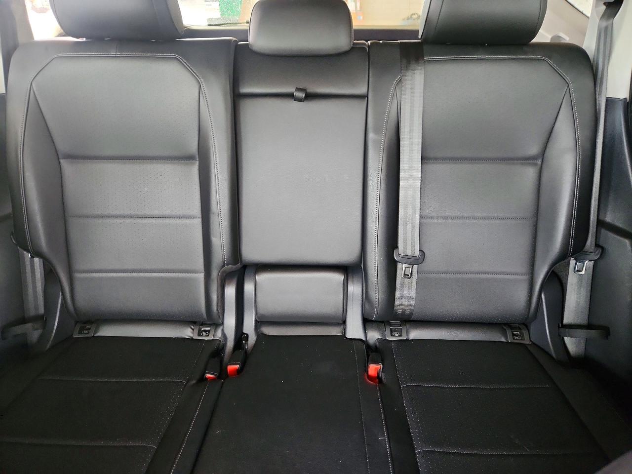 2020 VOLKSWAGEN TIGUAN SE photo 19