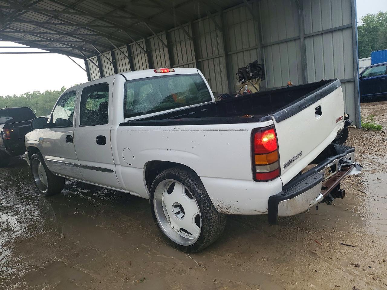 2006 GMC NEW SIERRA C1500 photo 3