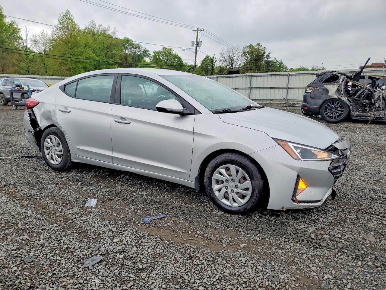 2020 HYUNDAI ELANTRA SE photo 10