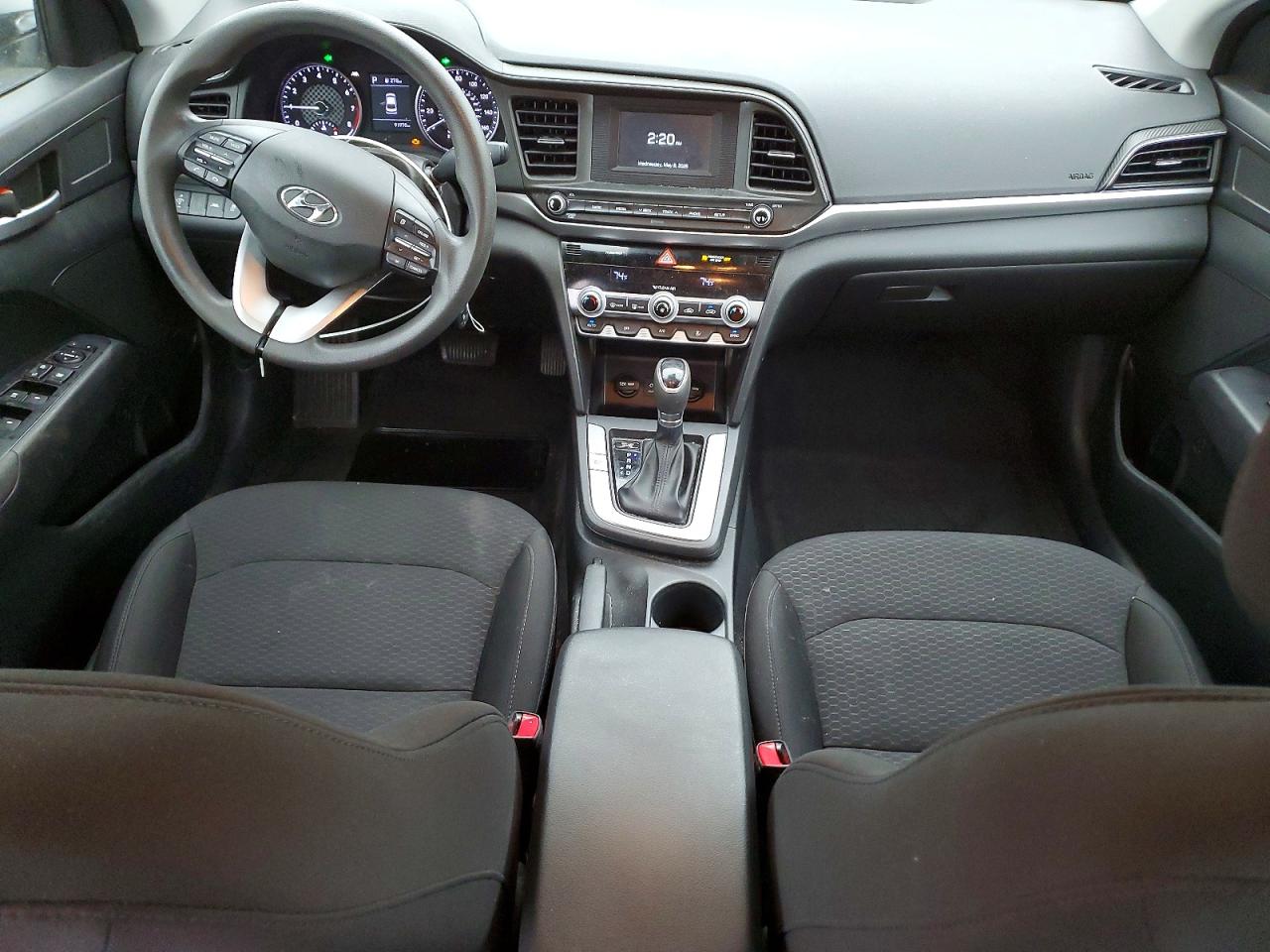 2020 HYUNDAI ELANTRA SE photo 22
