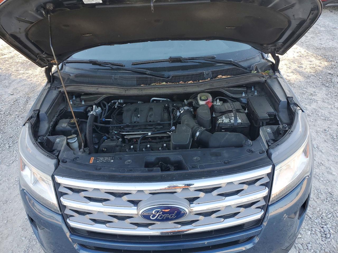 2018 FORD EXPLORER XLT photo 23