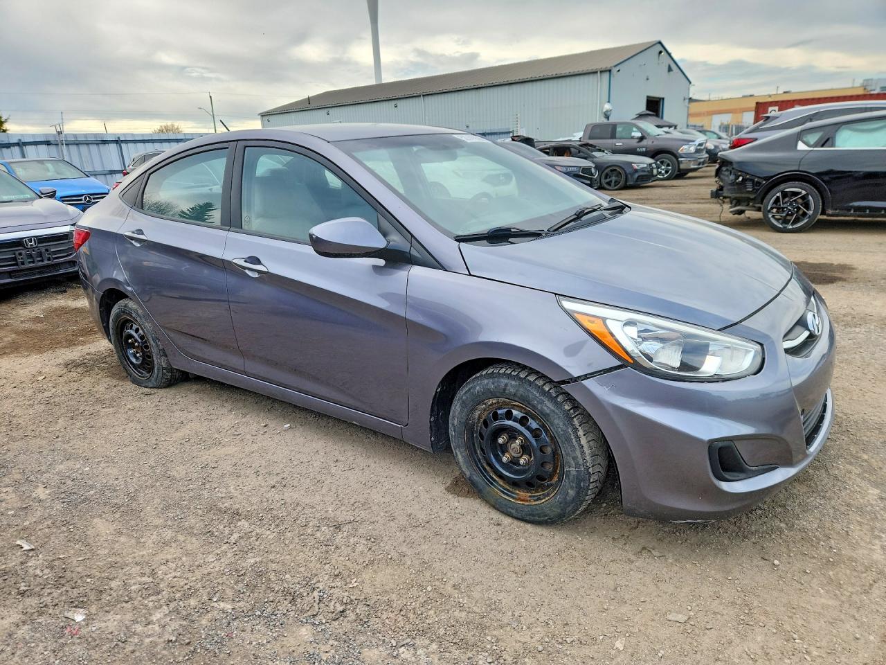 2015 HYUNDAI ACCENT GLS photo 4