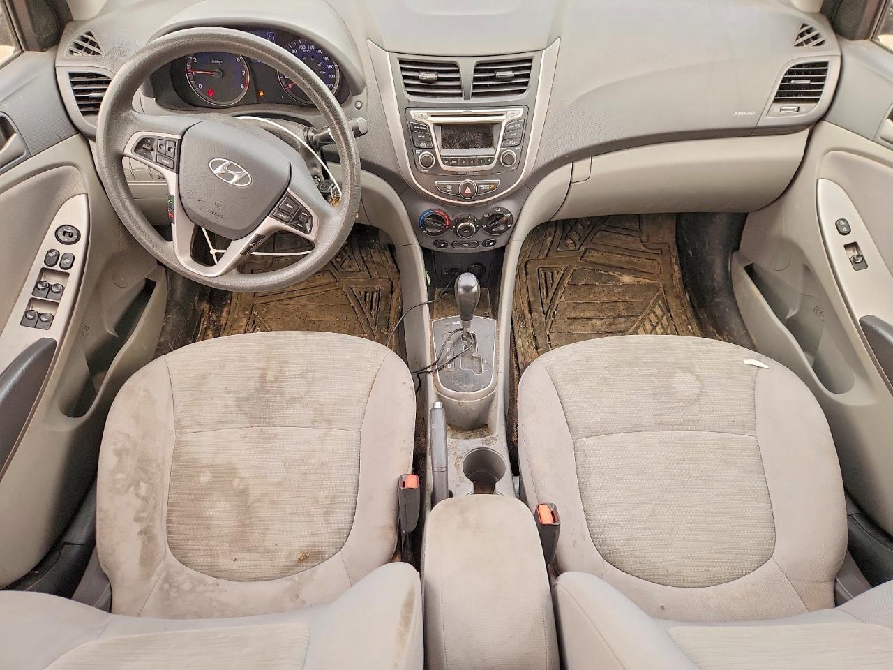 2015 HYUNDAI ACCENT GLS photo 8
