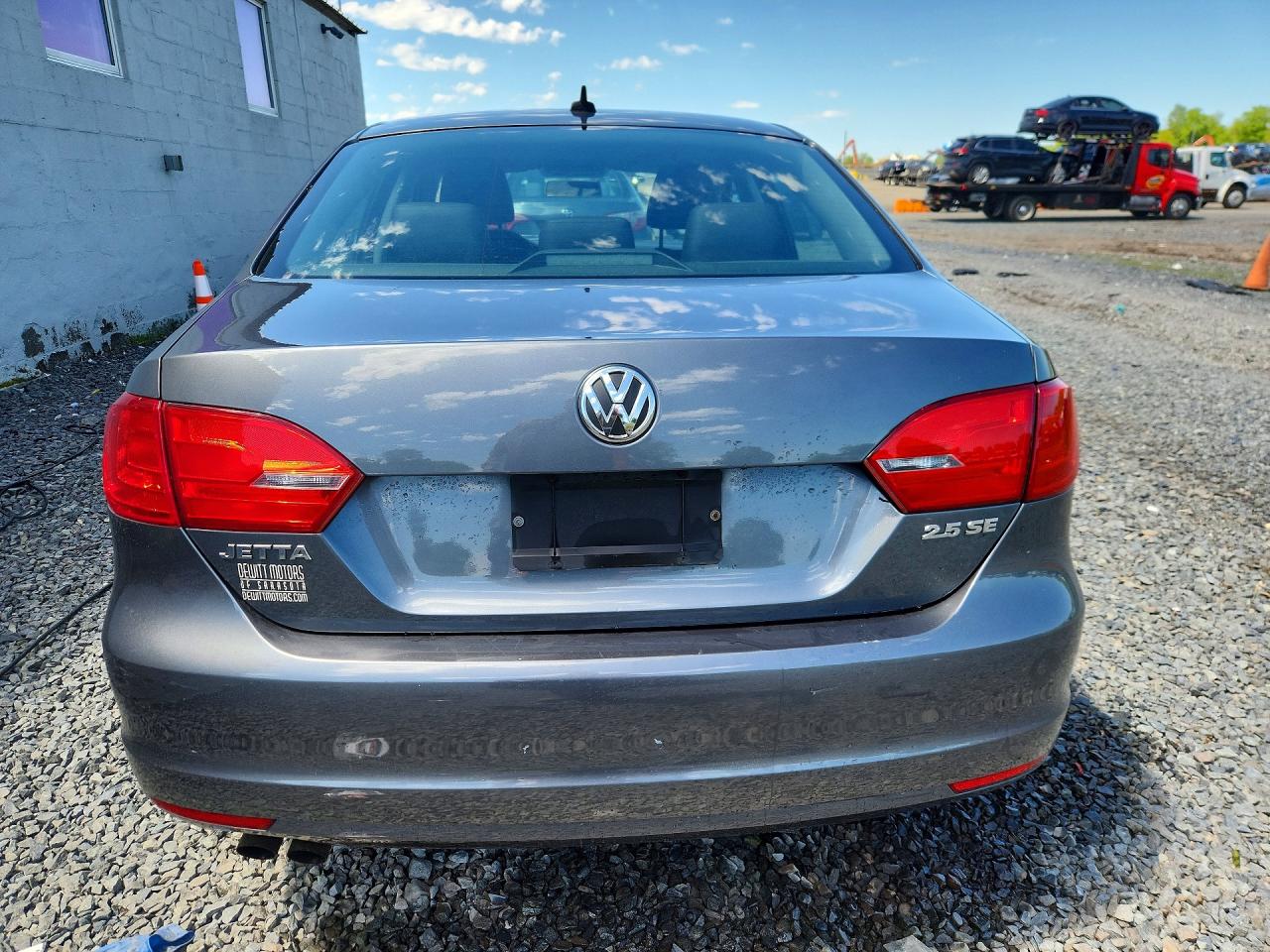 2012 VOLKSWAGEN JETTA SE photo 11