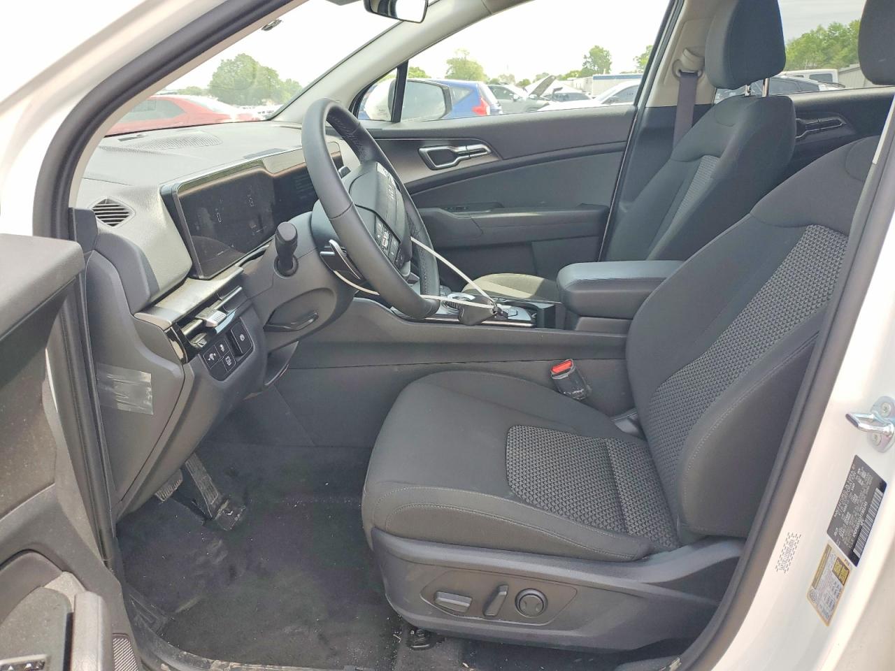 2026 KIA SPORTAGE S photo 13