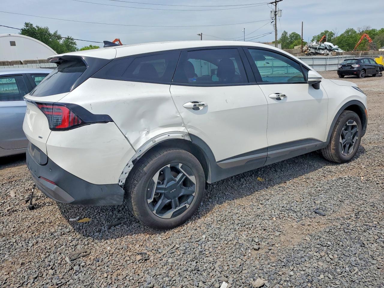 2026 KIA SPORTAGE S photo 5