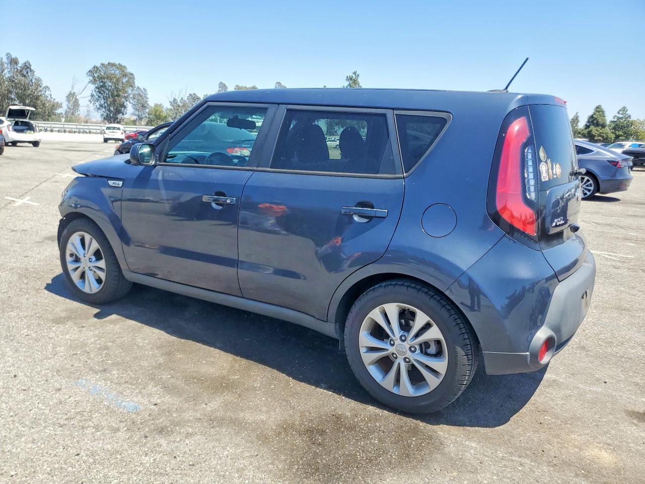 2015 KIA SOUL + photo 3
