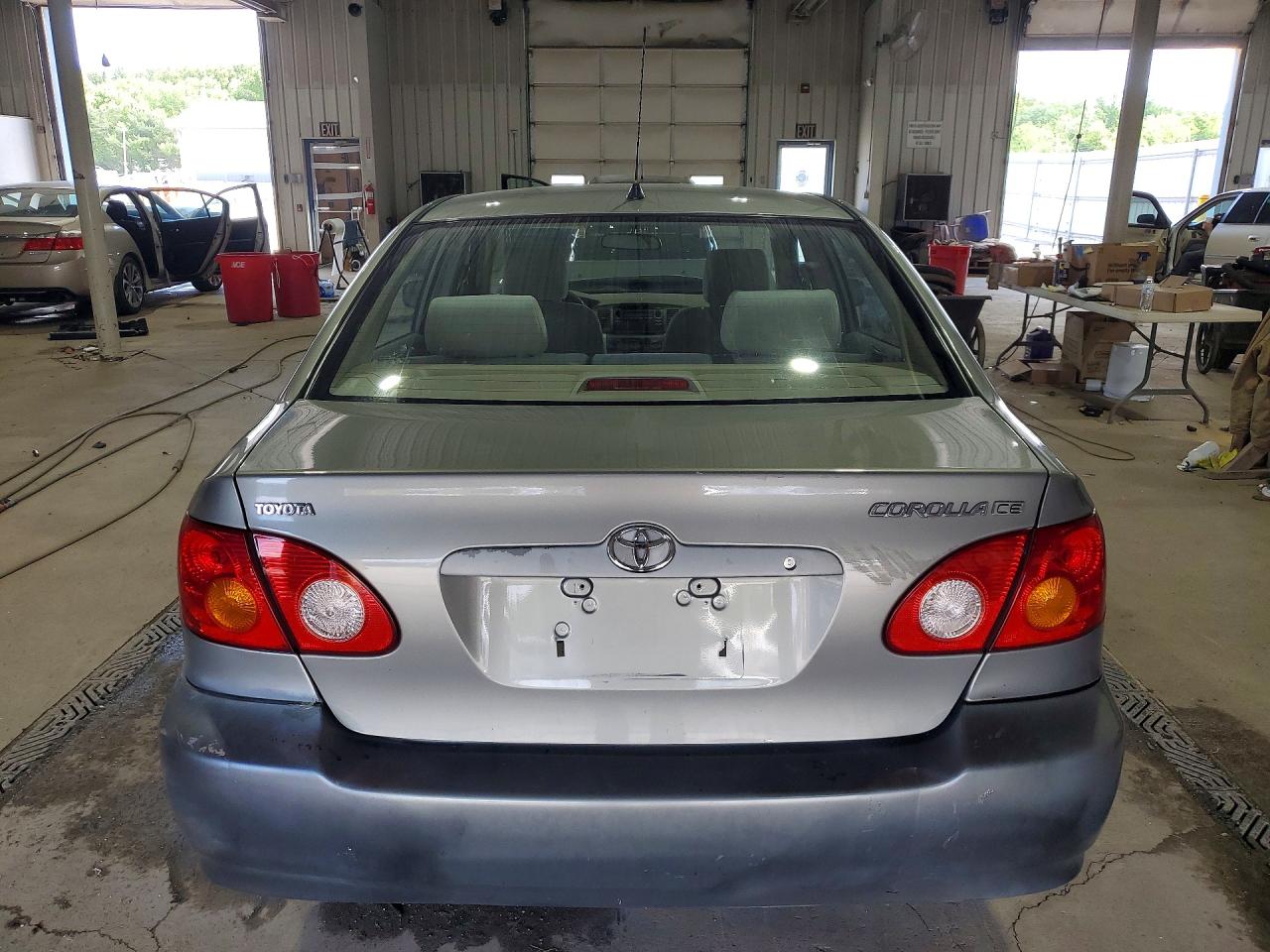 2003 TOYOTA COROLLA CE photo 11