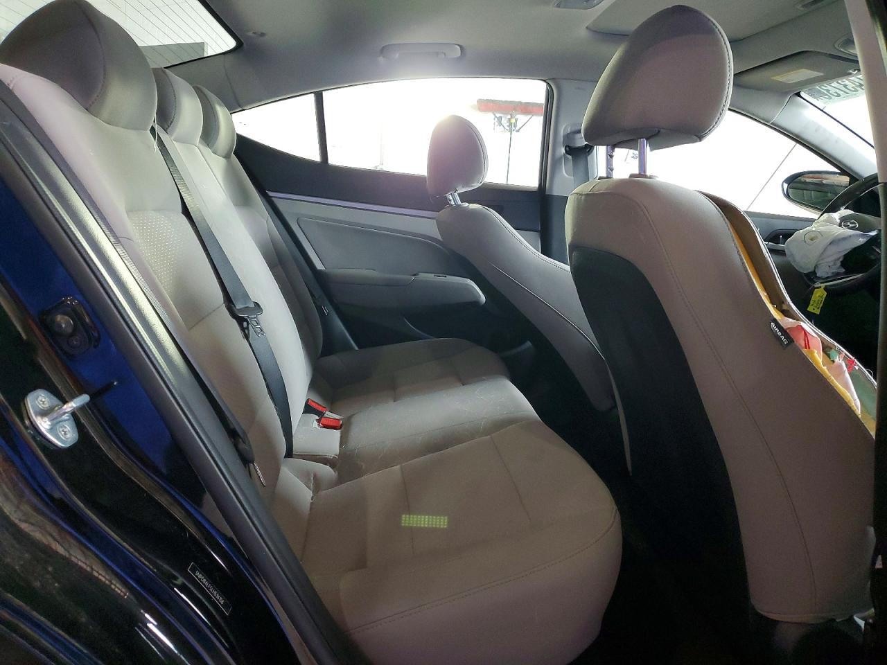 2020 HYUNDAI ELANTRA VALUE EDITION photo 28