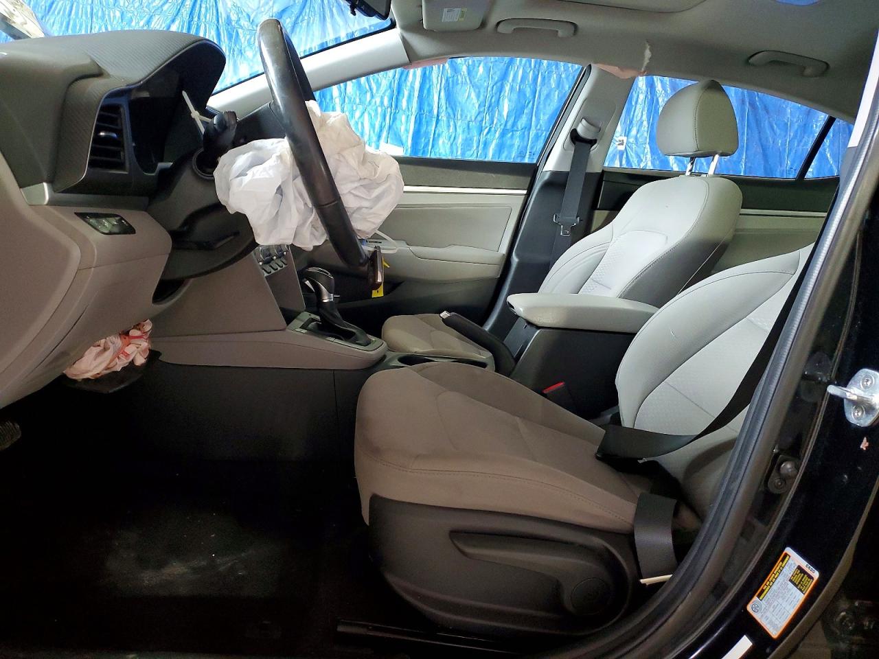 2020 HYUNDAI ELANTRA VALUE EDITION photo 19