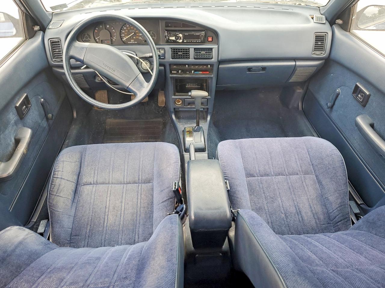 1991 TOYOTA COROLLA DLX photo 15