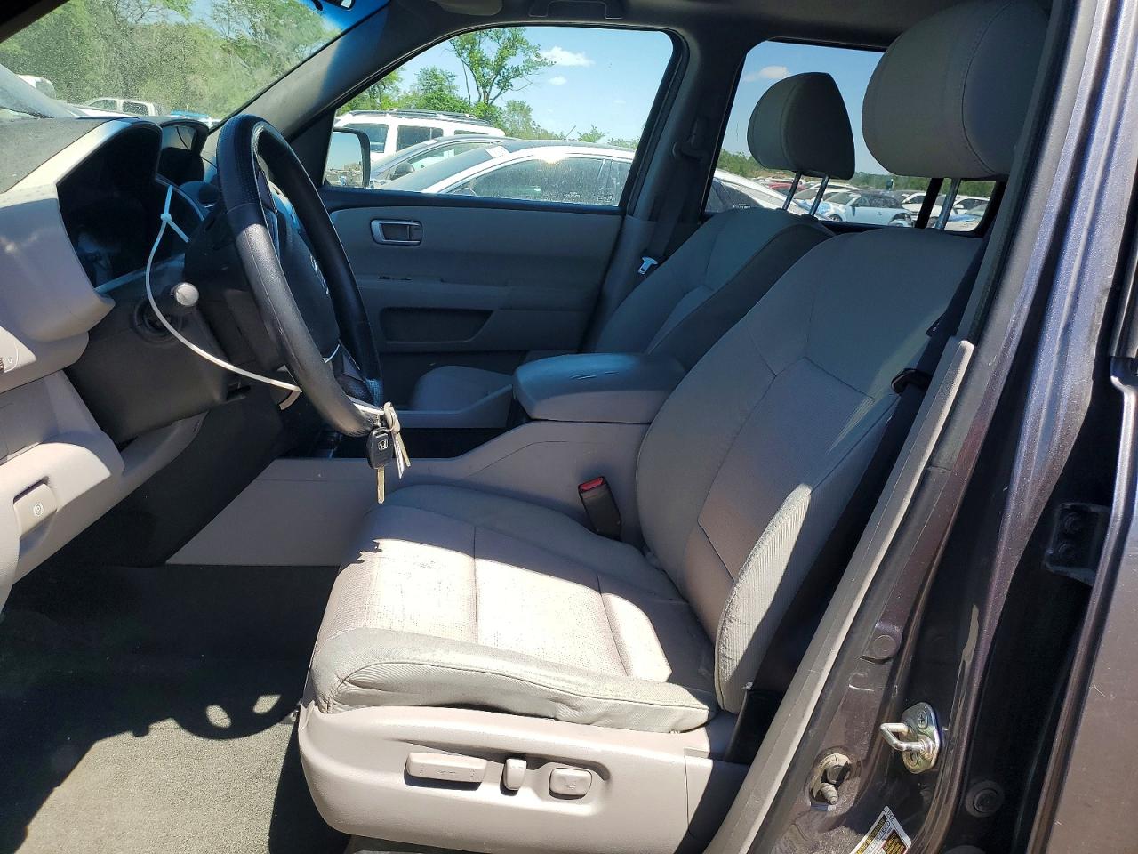 2015 HONDA PILOT SE photo 7