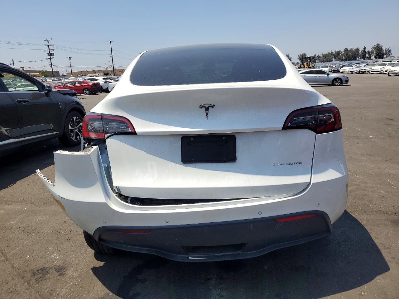 2021 TESLA MODEL Y photo 16