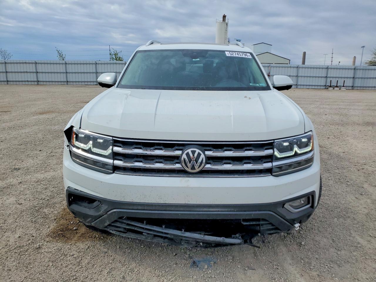 2018 VOLKSWAGEN ATLAS SEL PREMIUM photo 9