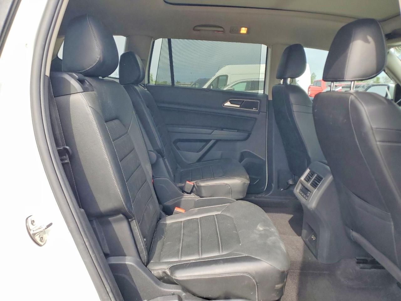2018 VOLKSWAGEN ATLAS SEL PREMIUM photo 21