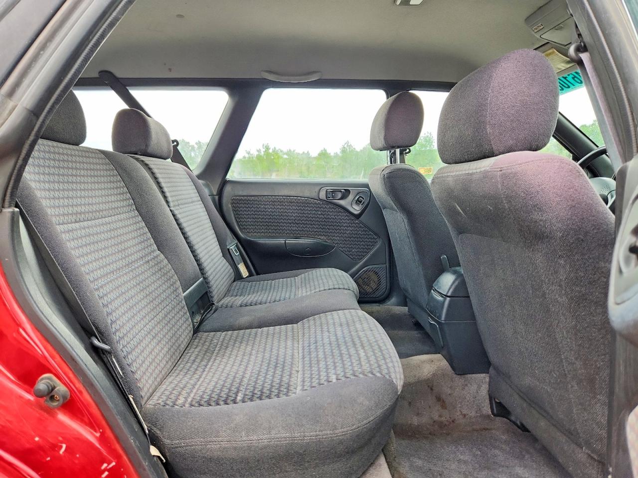1999 SUBARU LEGACY OUTBACK photo 31